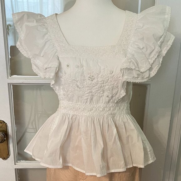 Delicate All-white Ruffled Cotton Top - Picture 1 of 9